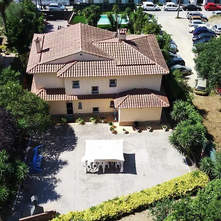 Villa Miraflores-center And